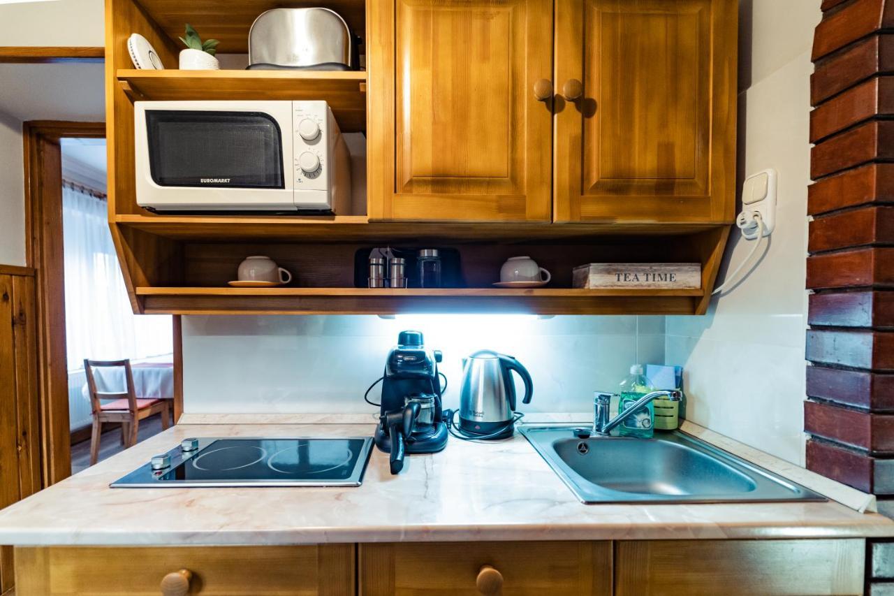 Estike Apartman Gyula Dış mekan fotoğraf
